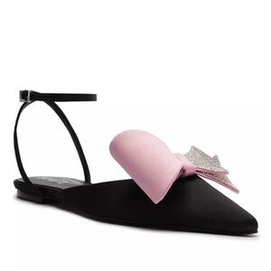 Schutz women’s Kristen Pointed Toe Flat Size 8.5 New In Box